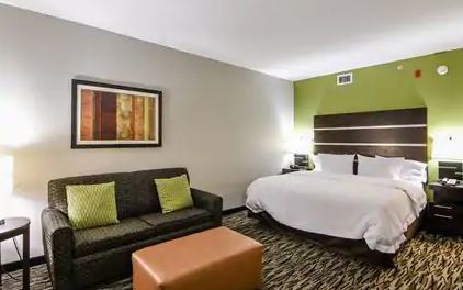 Hotel Hampton 3*